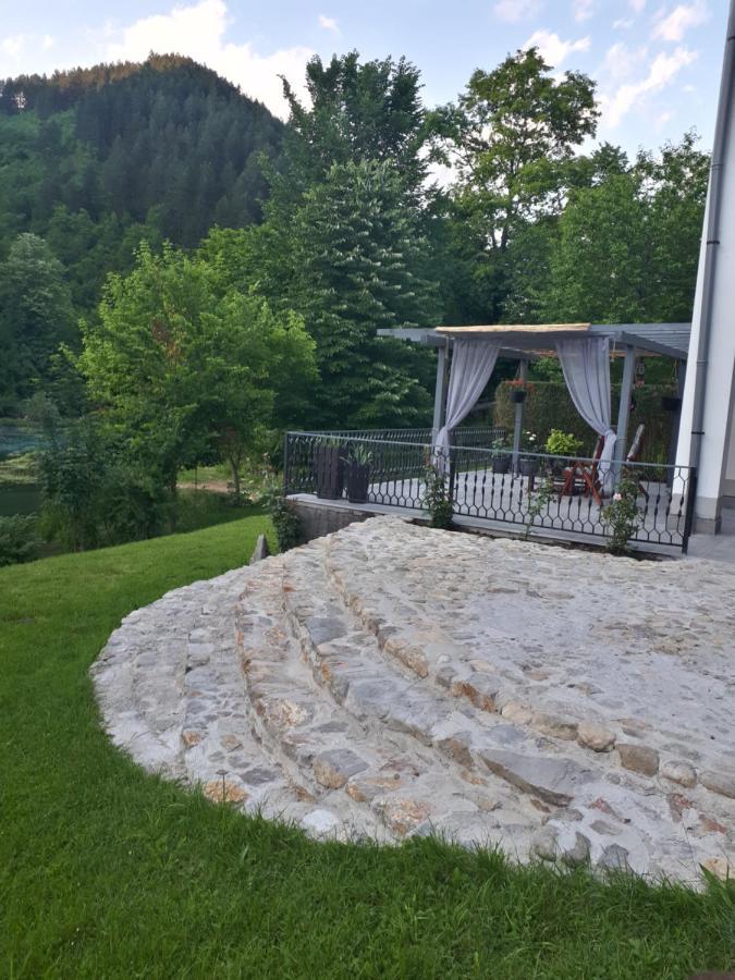 Anur Apartment Bihać Dış mekan fotoğraf